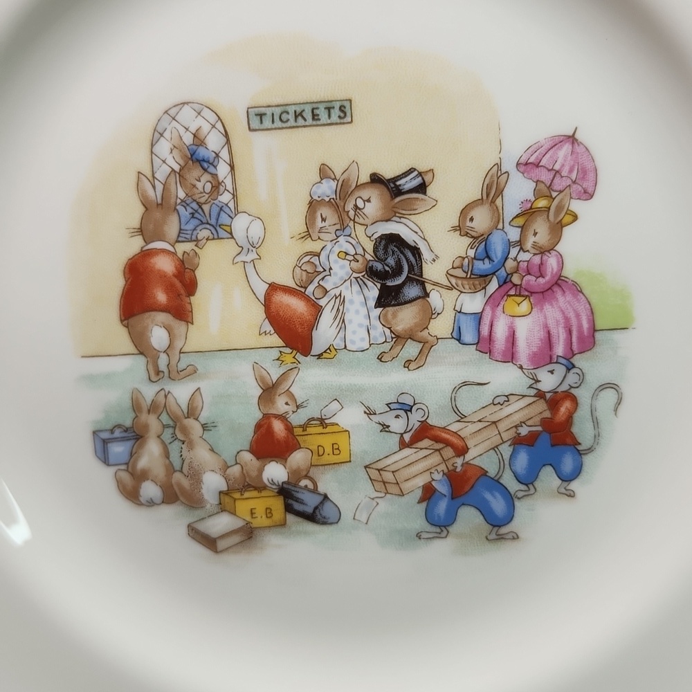 Bunnykins Breakfast Trio - Plate, Bowl, Cup (different patterns) - Picture 3 of 14